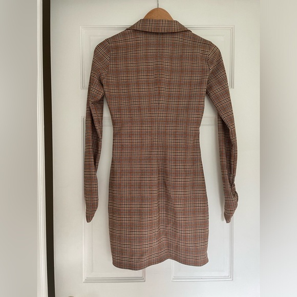 *5/$20 or 3/$15* Brown Plaid Long Sleeve Button Up Mini Dress - Picture 2 of 5